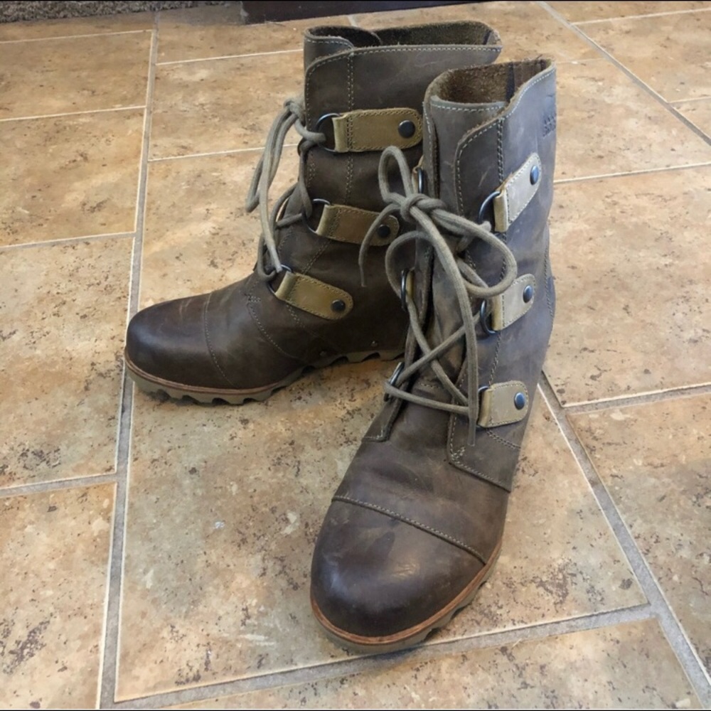 Sorel Joan of Arctic Wedge - size 9 / EU 40